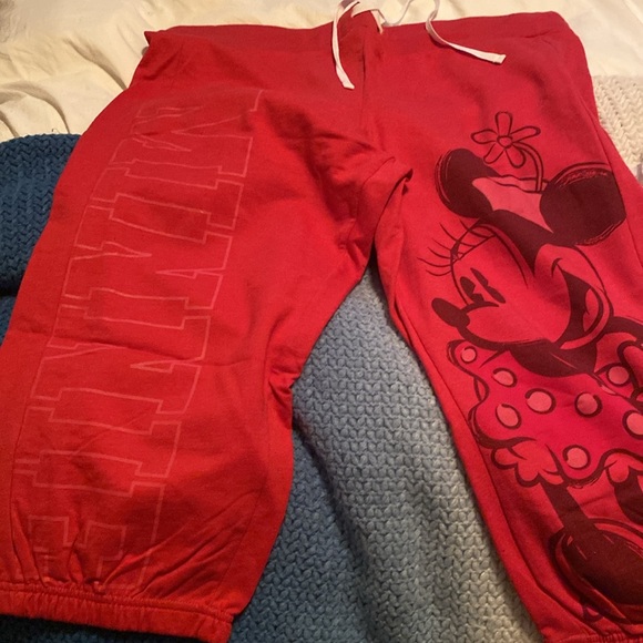 Minnie Mouse cropped Joggers - Picture 2 of 6